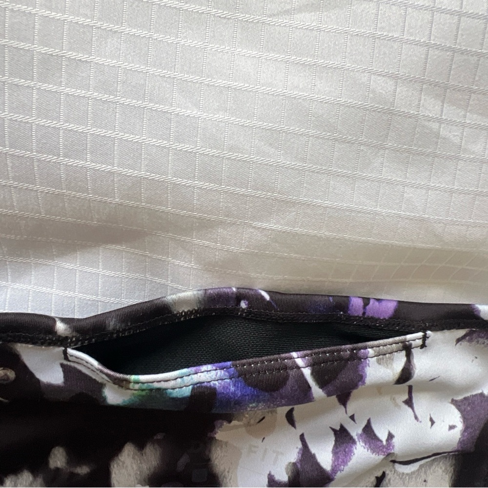 Women’s Nike Floral Leggings Athletic Stretch size xL - Picture 7 of 7